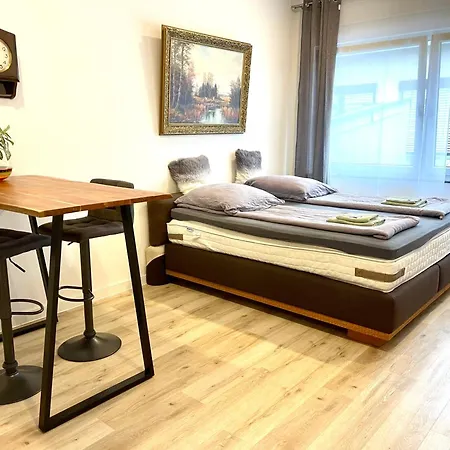 Goldstadt Classic - Am Schloessle דירה